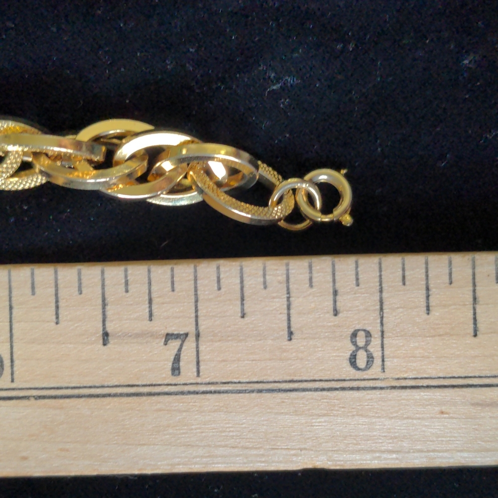 Brush Link Bracelet - Picture 4 of 5